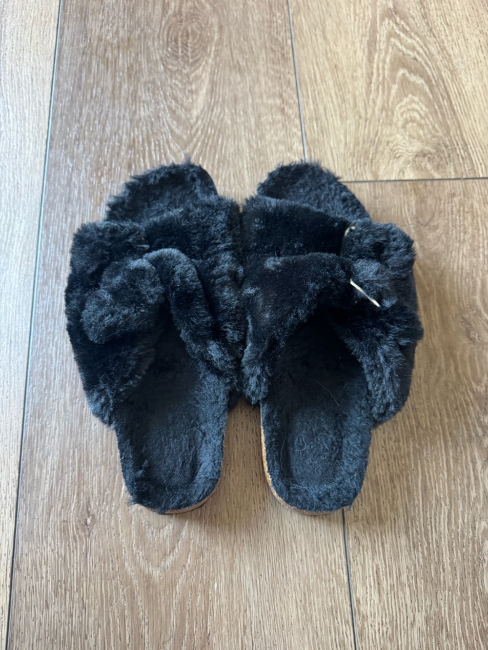 Plush Black Faux-Fur Slide Slippers - Women's